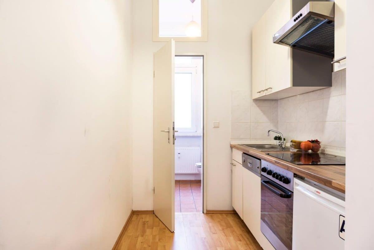 One Bedroom Apartment Berlin Neukoelln Exterior photo